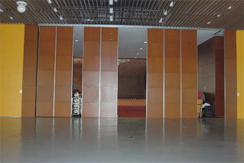活動(dòng)隔斷